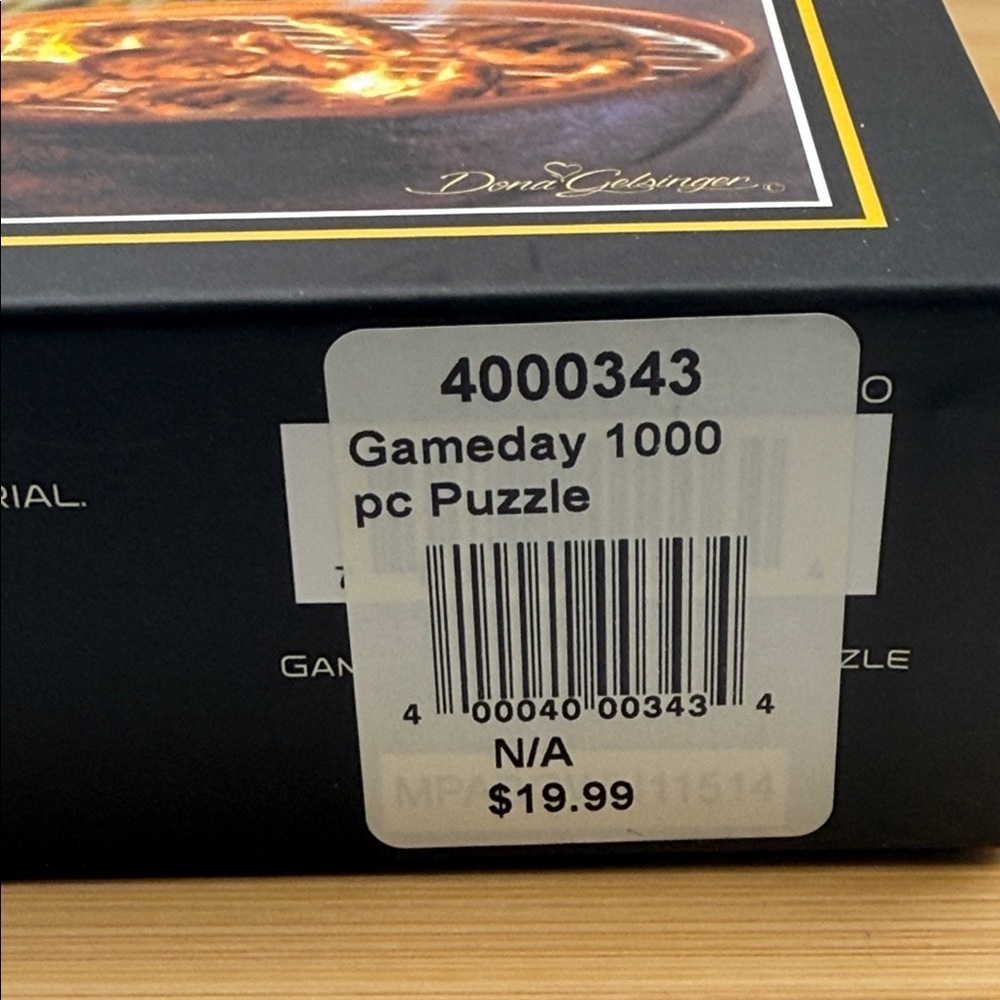 Sealed Box NFL Green Bay Packers Gameday 1000 Piece Puzzle - Picture 3 of 6